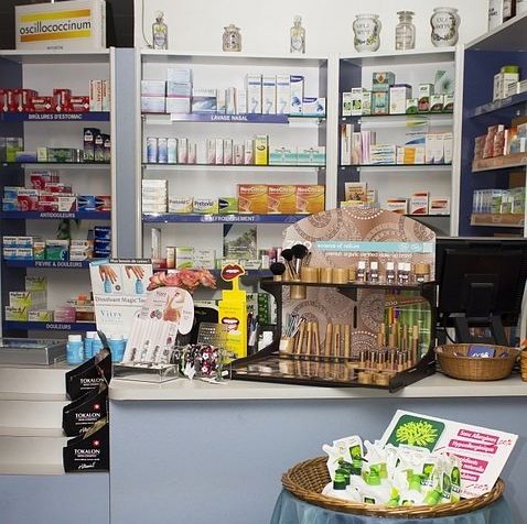 Commerce - Pharmacie Gonin - Carouge